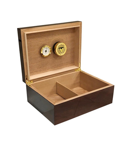 50-60 Count Dark Walnut Lacquer Cigar Humidor Bellevue