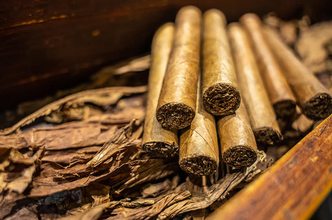 The History and Evolution of Cuban Cigars: From Humble Beginnings to Global Prestige