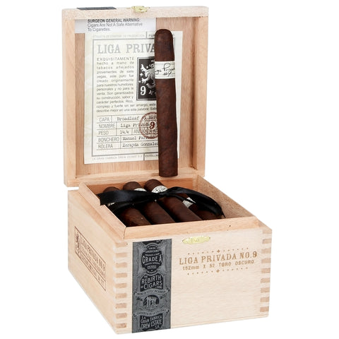 Liga Privada No. 9 Toro Box Of 24