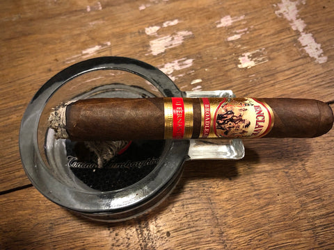 AJ Fernandez Enclave Broadleaf Toro