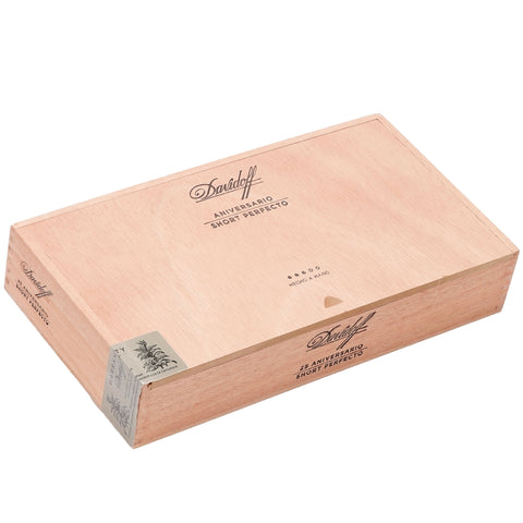 Davidoff Aniversario Short Perfecto