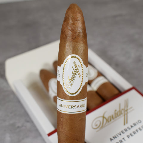 Davidoff Aniversario Short Perfecto