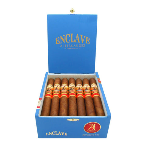 AJ Fernandez Enclave Toro