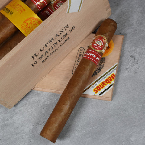 H.Upmann Magnum 50