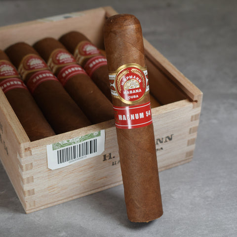 H.Upmann Magnum 54