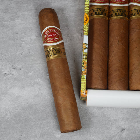 Romeo y Julieta Short Churchills