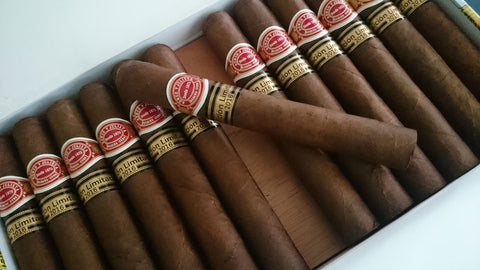 Romeo y Julieta Capuletos EL 2016