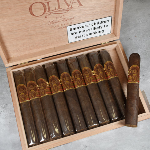 Oliva Serie V Maduro Double Toro