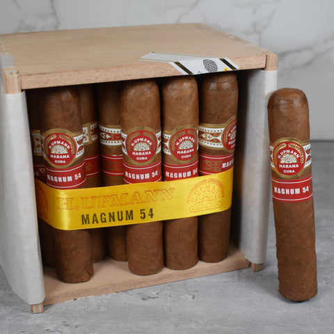 H.Upmann Magnum 54