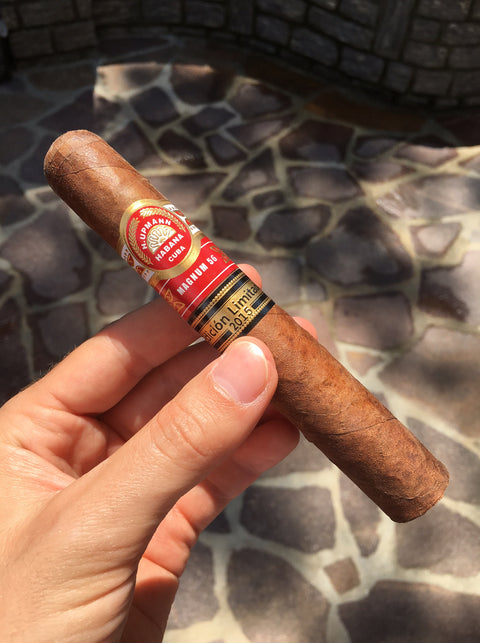 H.Upmann Magnum 56 EL 2015