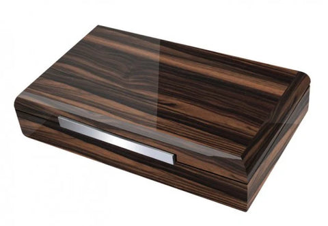 Vanderbilt 120 Ct. Ebony Lacquer Humidor with Slotted Divider System